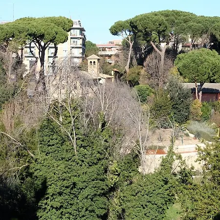 Daire Degli Ubaldi Roma